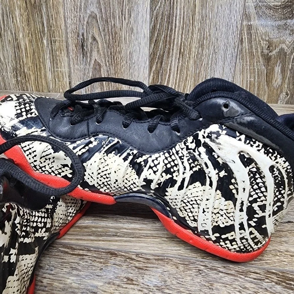 Nike‎ Air Foamposite One Albino Snakeskin Kids 5Y